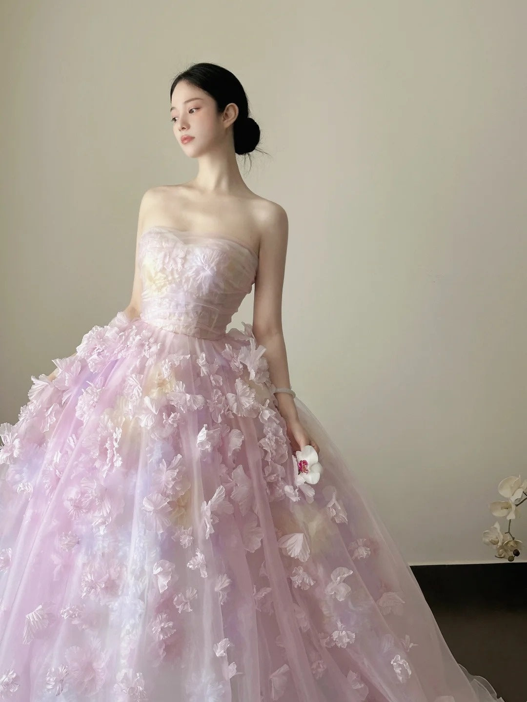 Charming Ball Gown Lialc Strapless Pleated Tulle Floral Prom Dresses Evening Gala Gown Quinceanera Dress HZ0319