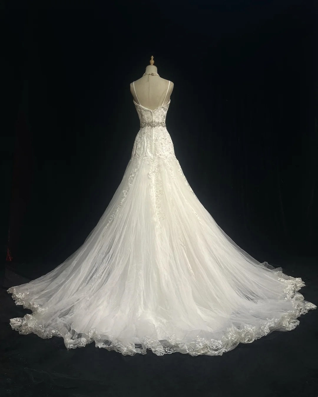 girlhomeshops-White, Exquisitely Beaded, Gorgeous Long Wedding Dress Tulle gh6242