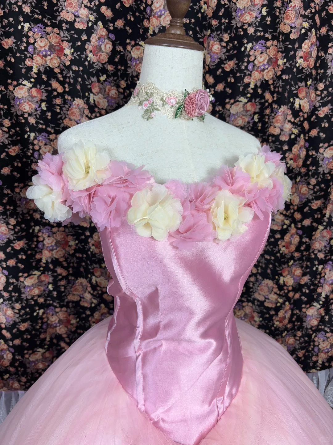 Elegant 3D Flowers Off-the-shoulder Sweet 16 Quinceanera Strapless A-Line Floor-length Prom Dress Evening Dress Ball Gown HZ1024