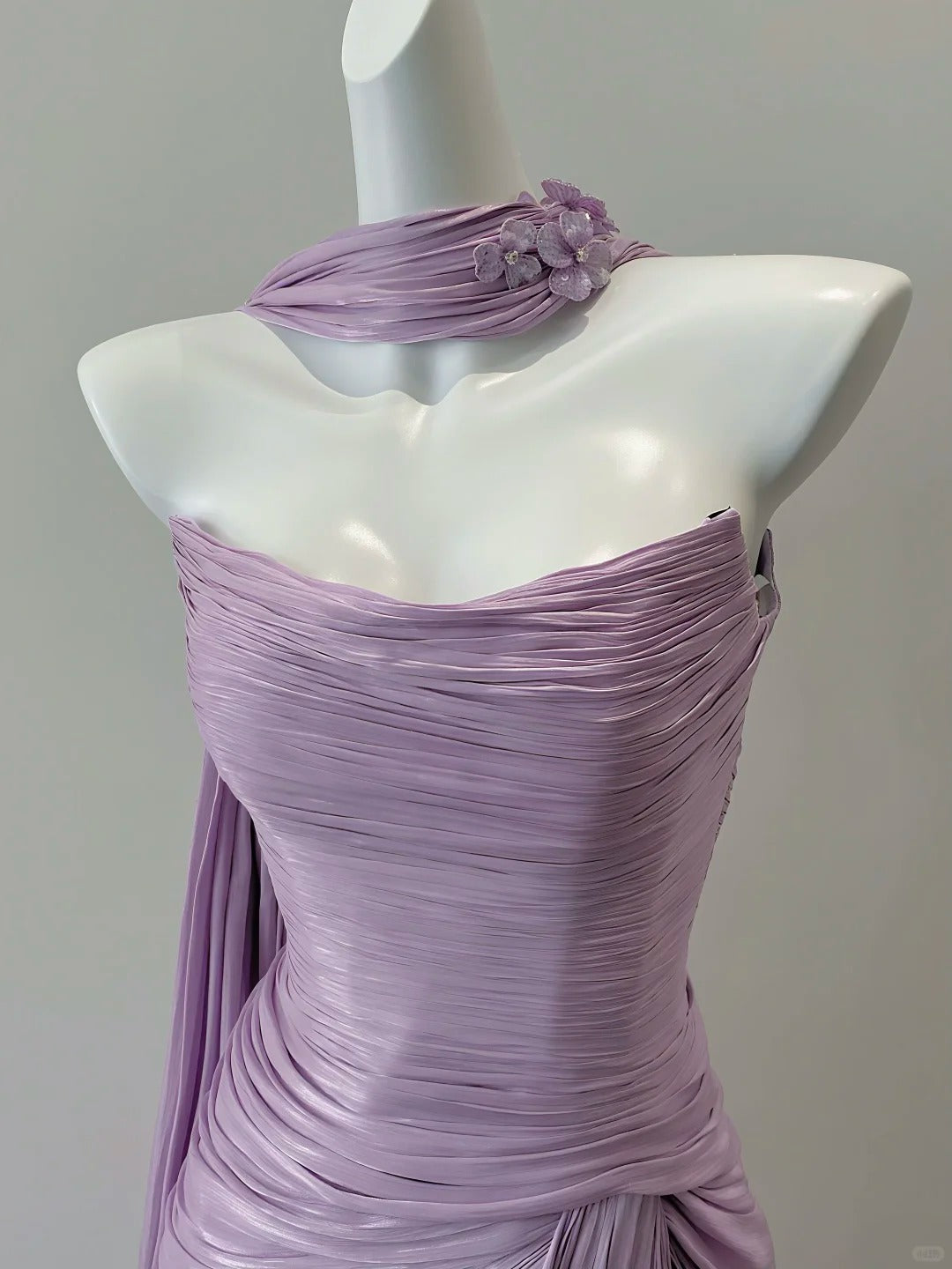 Elegant Purple Fitted Strapless Pleated Satin Long Prom Dress Evening Dress cc5284