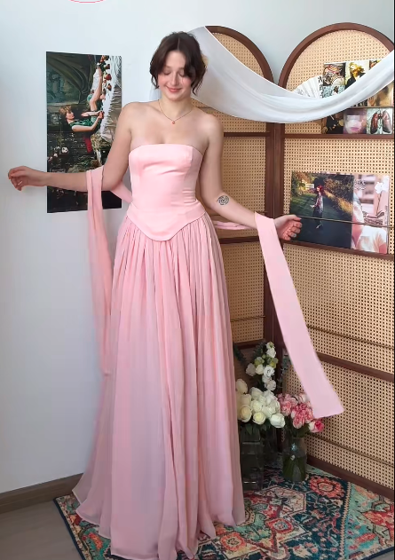 Chic A-Line Pink Long Prom Dress Satin Tulle Strapless Evening Dress Sleevless Birthday Dress DP04831