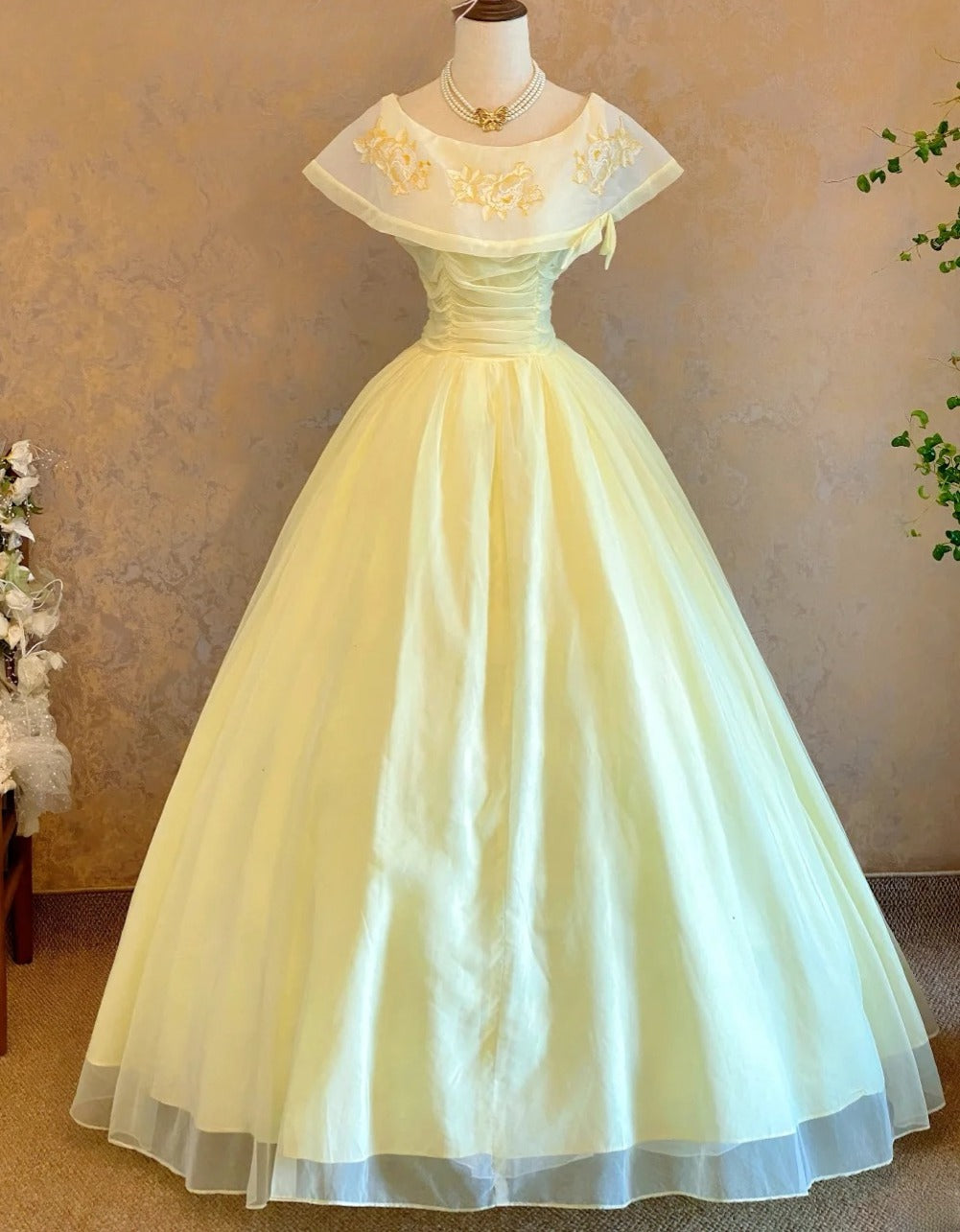 Newest Prom Dress Crew Neck Pleated Tulle Ball Gown Evening Dress Quinceanera Dress HZ0319