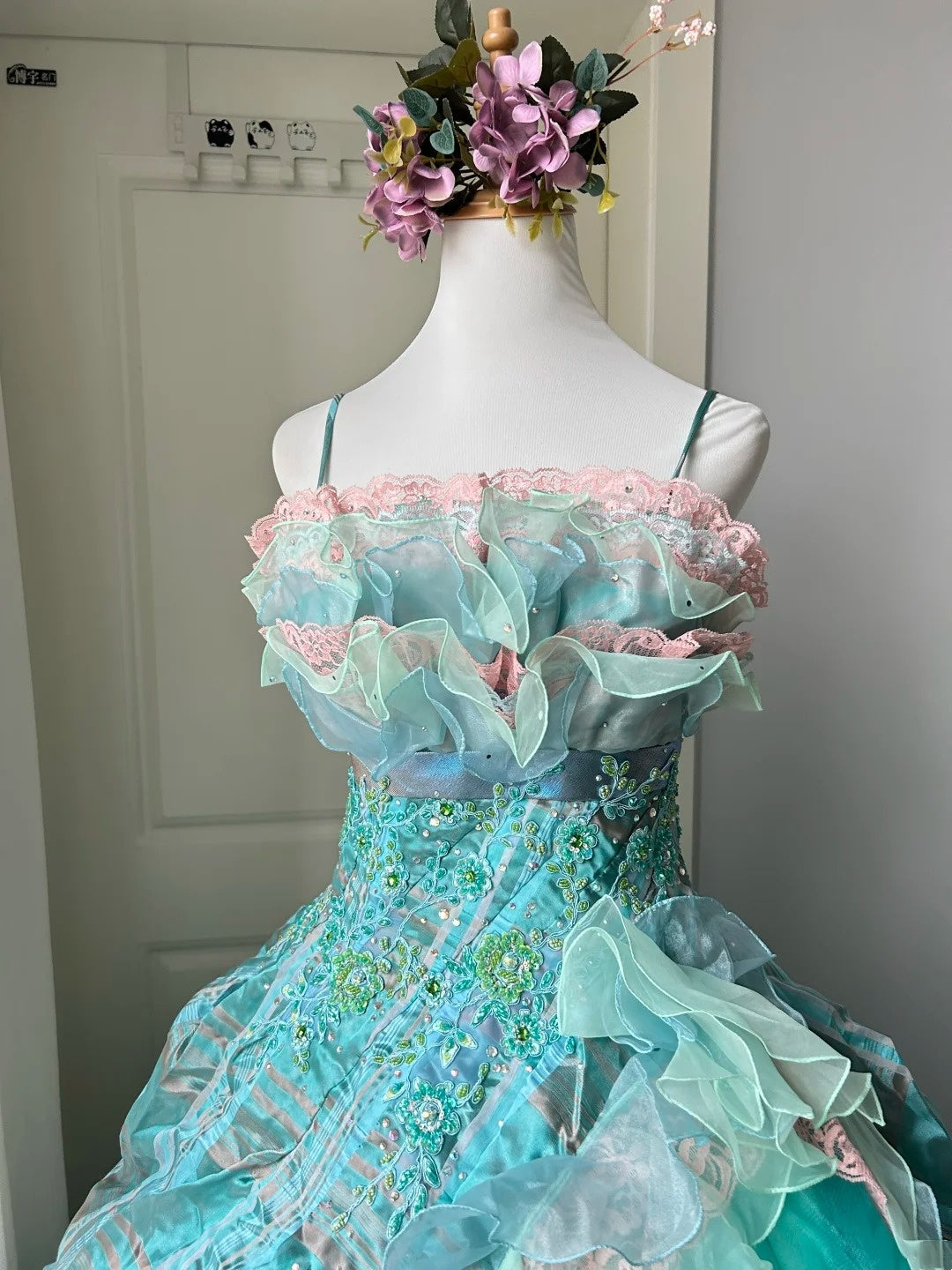 New Arrival Prom Dress Spaghetti Straps Pleated Ball Gown Evening Dress Quinceanera Dress HZ0319