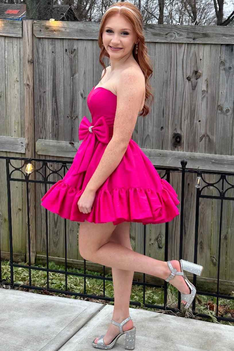 Strapless Ruffle Sleeveless A-Line Short Homecoming Dress with Bow
