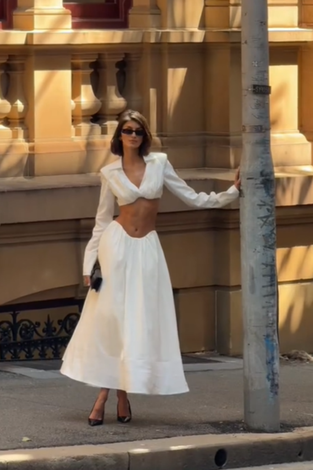 Chic Luxury Edgy Style Cutout Set Dress | White Shirt-Style Bandeau + Ballgown Maxi Skirt for Art Exhibition Gala Luxury Social Outfit gh6437