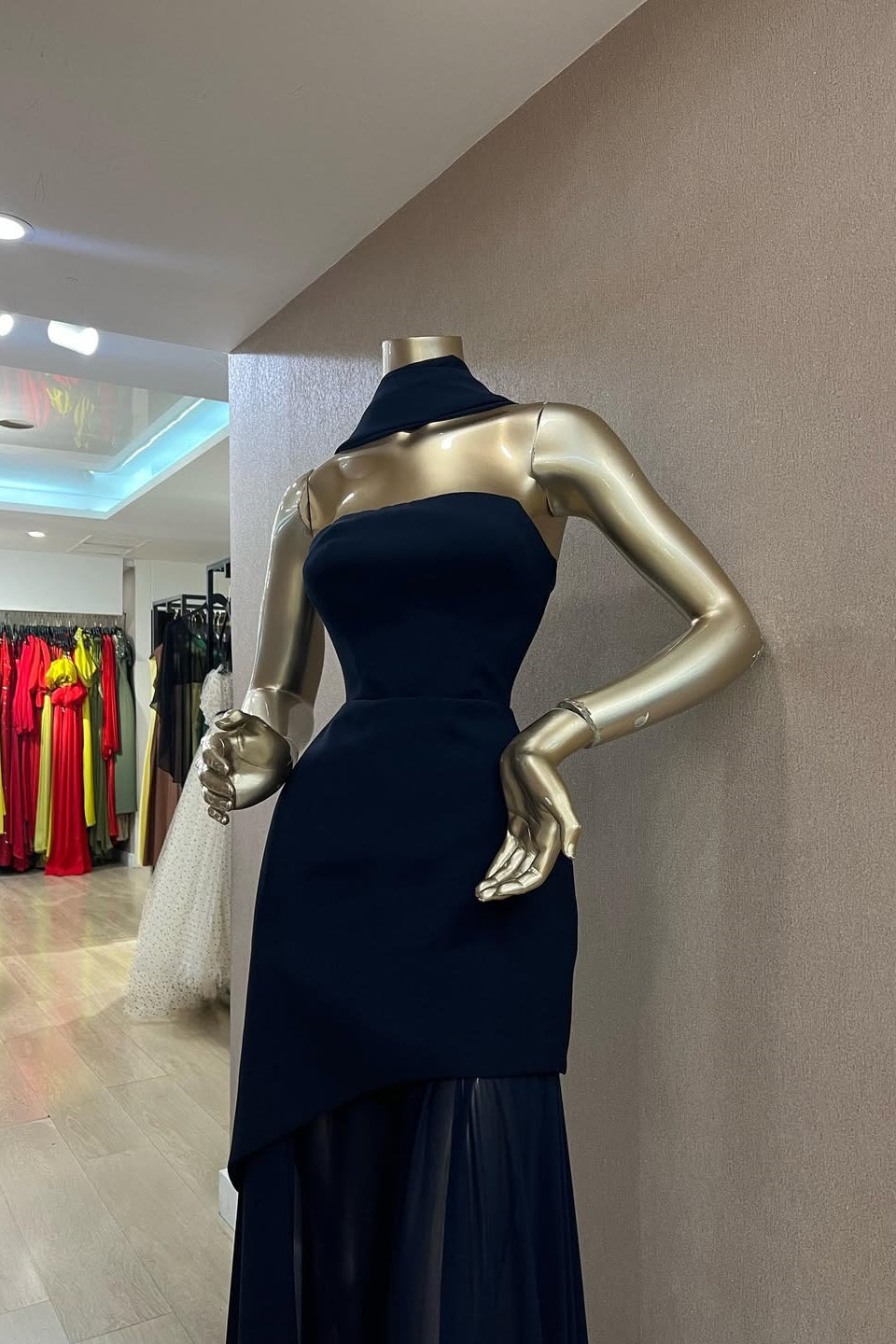 Navy Blue Evening Gown Strapless Sleeveless Prom Dresses with Scarf