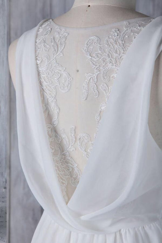 Elegant Ruffle Chiffon A-line Wedding Dress