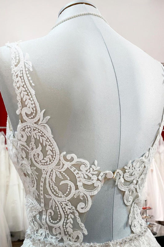 Elegant Sweetheart A-line Wedding Gown with Long Tulle Ruffles