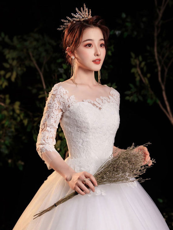 Half Sleeves Simple Wedding Dress White Jewel Neck Appliques Ball Gown