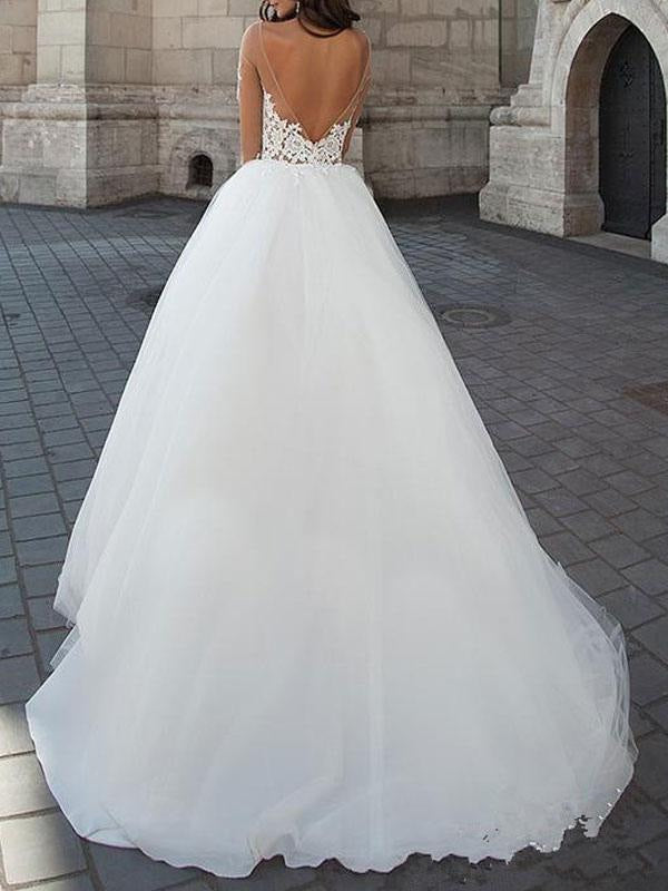 Princess Wedding Dress Ball Gown Sweetheart Neck Long Sleeves Backless Lace Tulle Bridal Dresses With Court Train