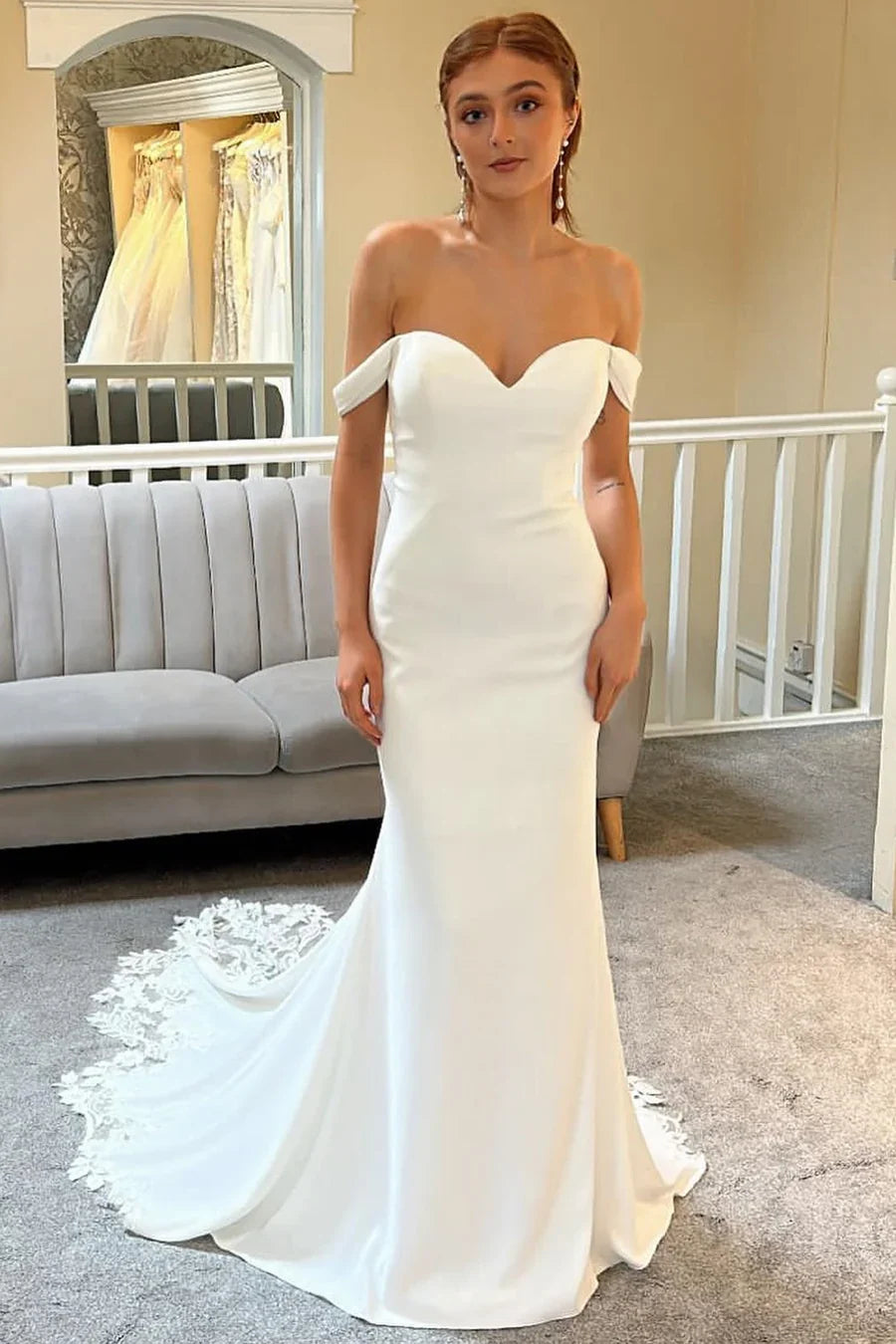 Off-the-Shoulder Mermaid Long Bridal Gown