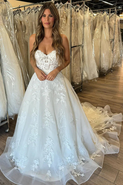 Tulle Appliques Sweetheart Long Bridal Gown