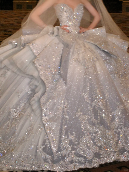 Gorgeous Shiny Beaded Sequined Sweetheart Design A-Line Wedding Dress Ball Gown Prom Dress Evening Dress HZ1024