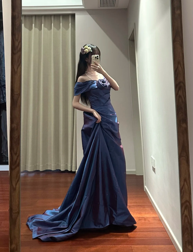 Retro Elegant Blue-Purple Off-Shoulder Hand-Pleated Satin Prom Dress Evening Dress cc5289