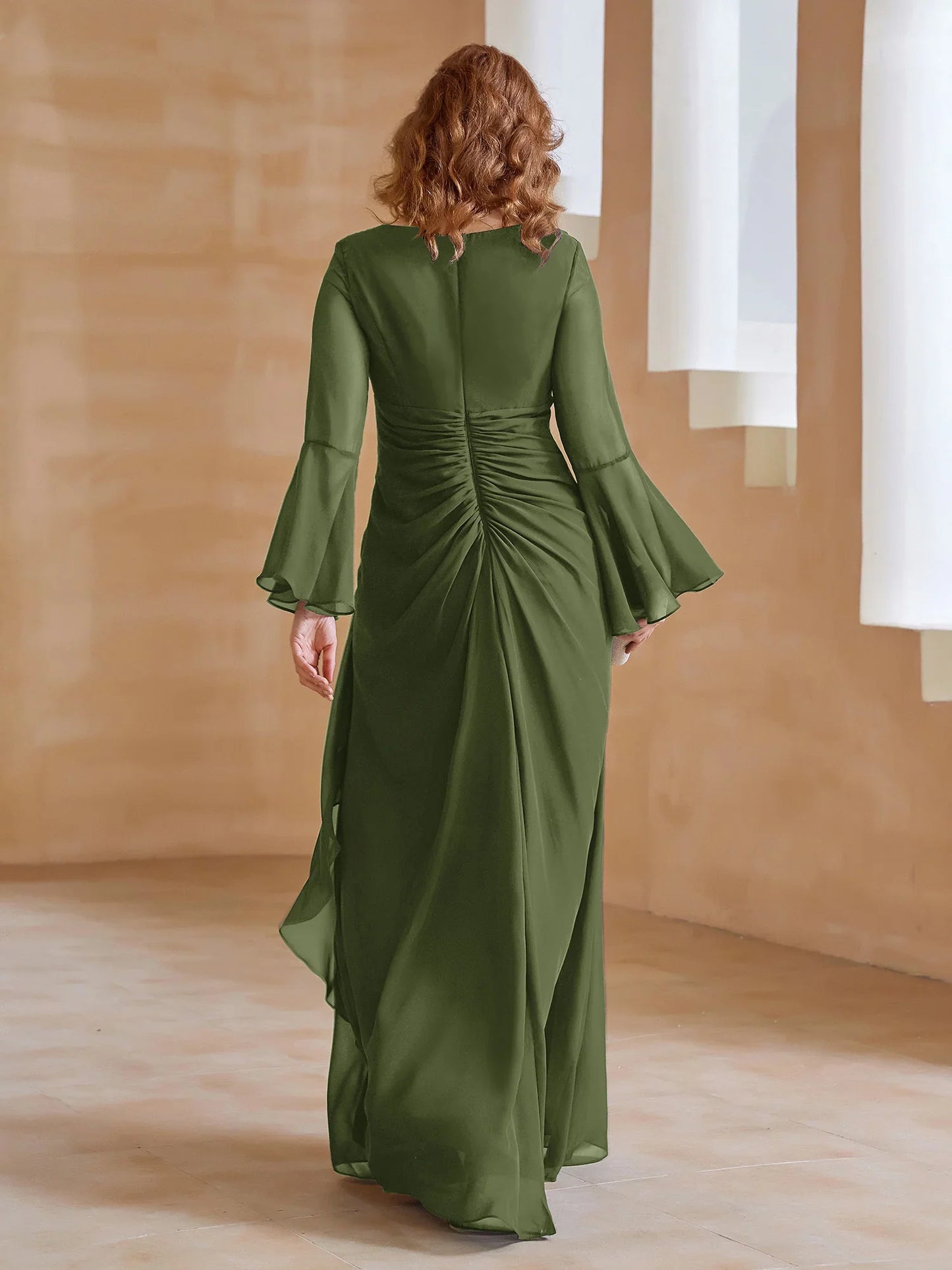 V-neck folds and mother of the bride dress