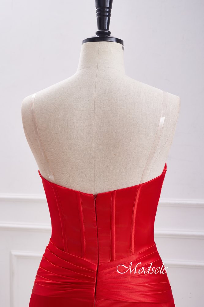 Red Strapless Keyhole Satin Sleeveless Bodycon Homecoming Dress