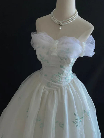 Retro Embroidery Off-the-shoulder Chiffon Tulle Sweet 16 Quinceanera A-Line Evening Dress Ball Gown HZ1024