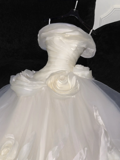 Elegant Ivory 3D Flowers Design A-Line Tulle Wedding Dress Prom Dress Evening Dress Ball Gown HZ1024