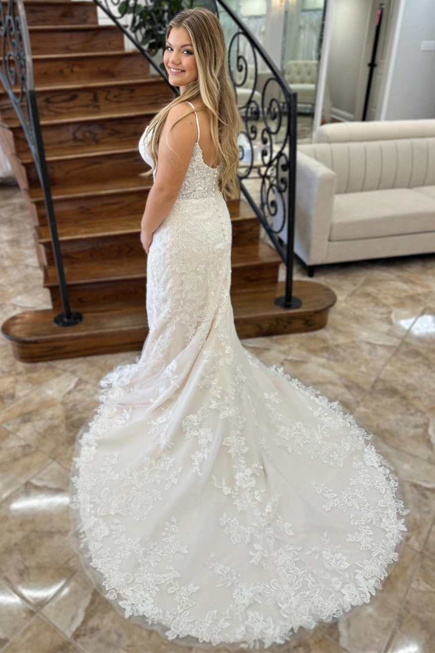 White Floral Lace Plunge V Backless Mermaid Long Wedding Dress
