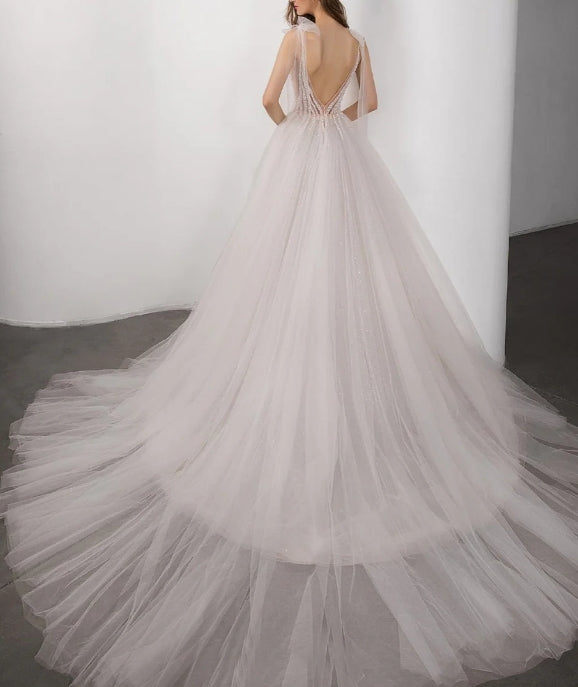 Boho Bridal Gown new Sexy V-neck backless Bride Wedding Dress Luxury Crystal and Pearls Vestido de novia Robe de mariee