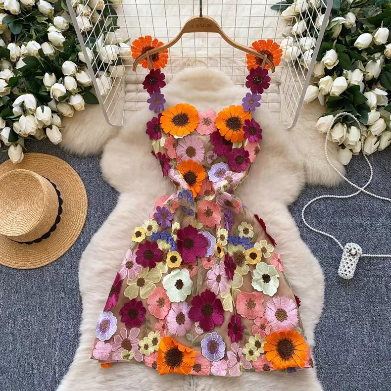 New Haute Couture Floral Embroidery High-waisted Elegant Halter Dress HZ1024