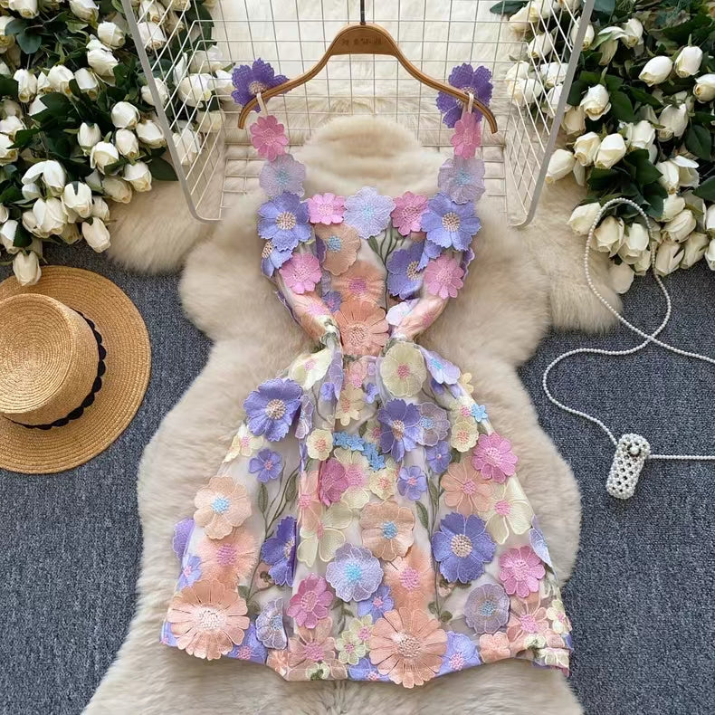New Haute Couture Floral Embroidery High-waisted Elegant Halter Dress HZ1024