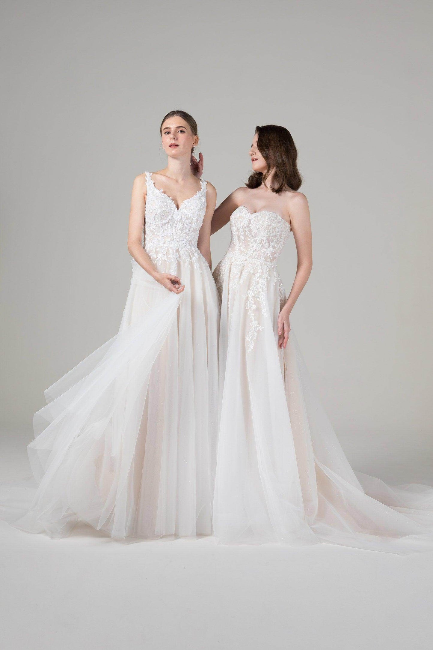 A-Line Court Train Tulle Lace Wedding Dress CW2585