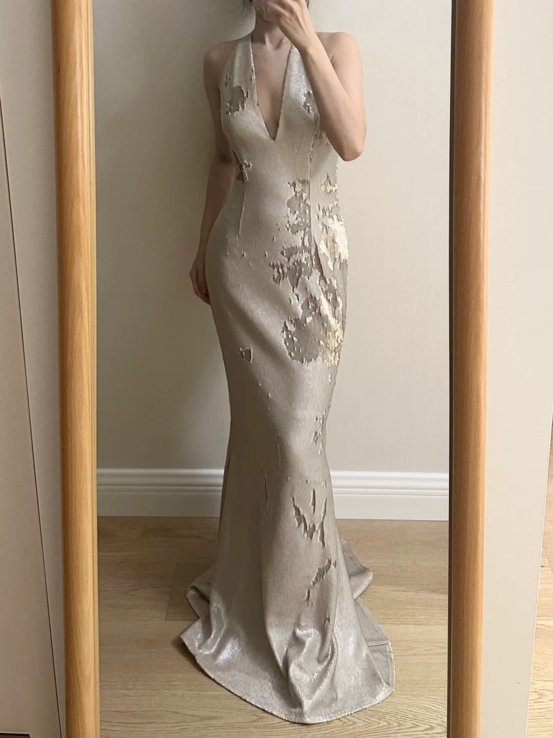Elegant Mermaid Halter Neck Deep V-Neck Sequined Long Prom Dress Evening Dress cc5362
