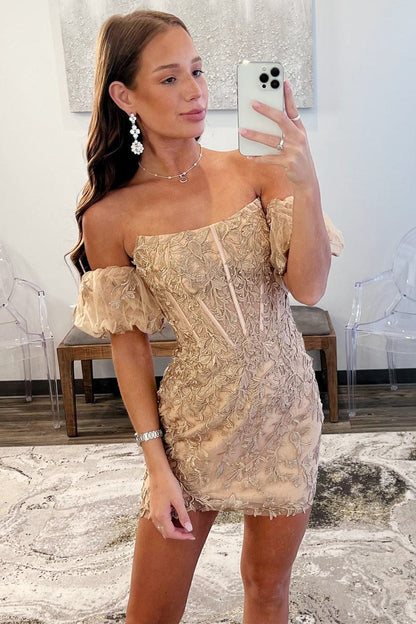 Red Appliques Strapless Short Homecoming Dress with Detachable Sleeves