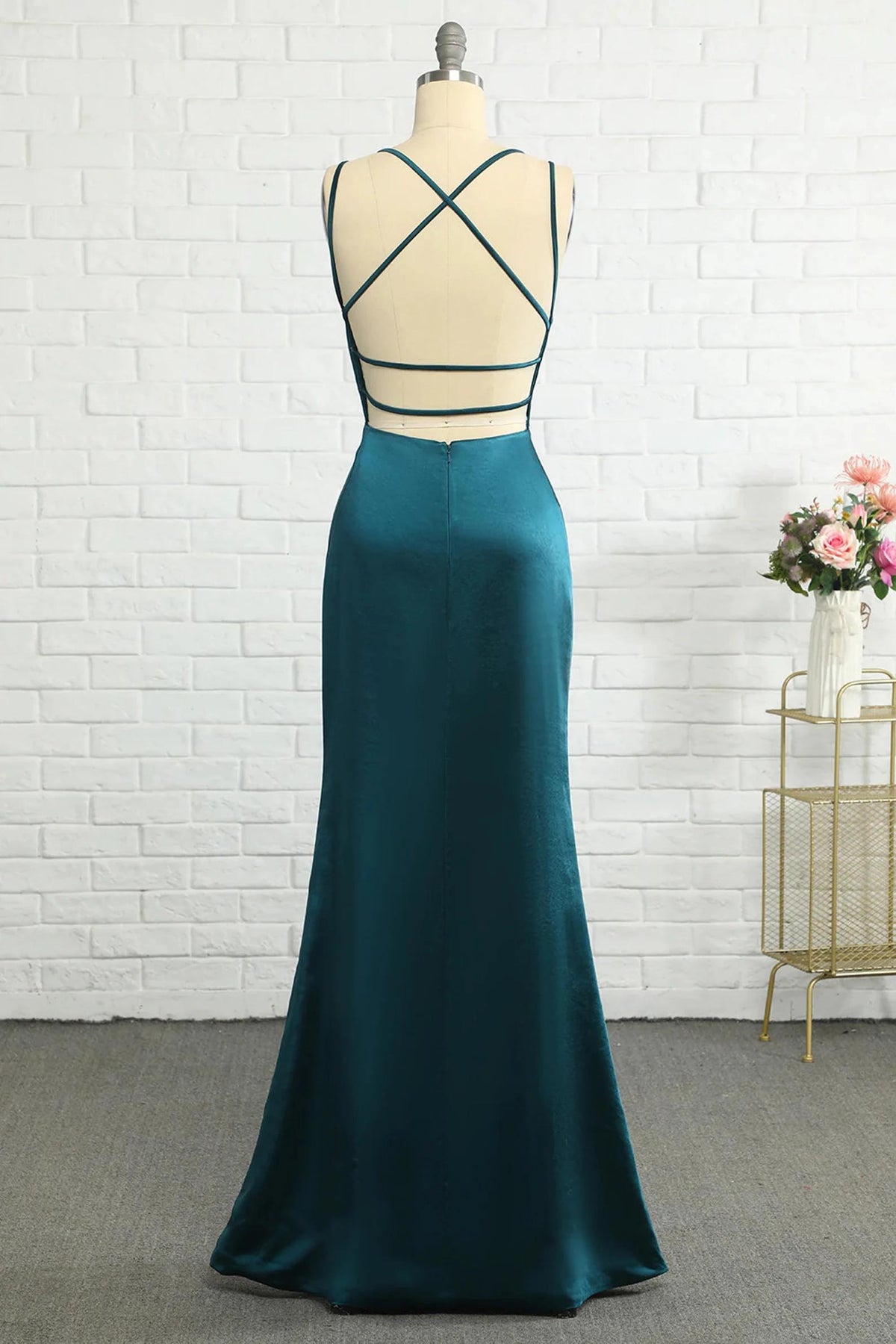 Elegant Teal Blue V-Neck Lace-Up Mermaid Bridesmaid Dress