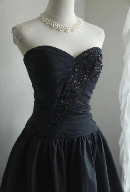 Vintage Black Sweetheart Beading Design A-line Strapless Party Dresses Homecoming Dresses, HZ1024
