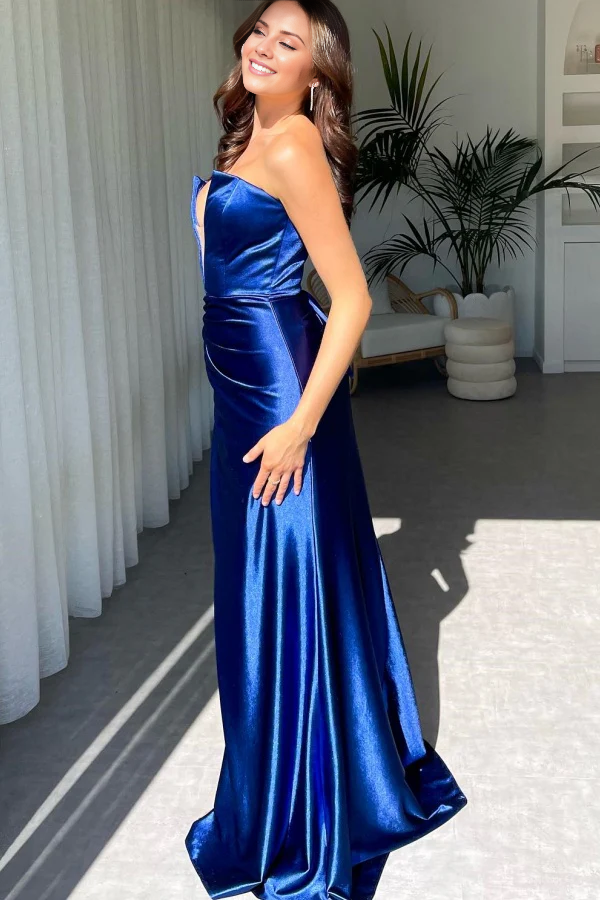 Jimiss elegant slim fit low V-neck sleeveless pleated ball gown with high side slit and trailing lace up evening gown