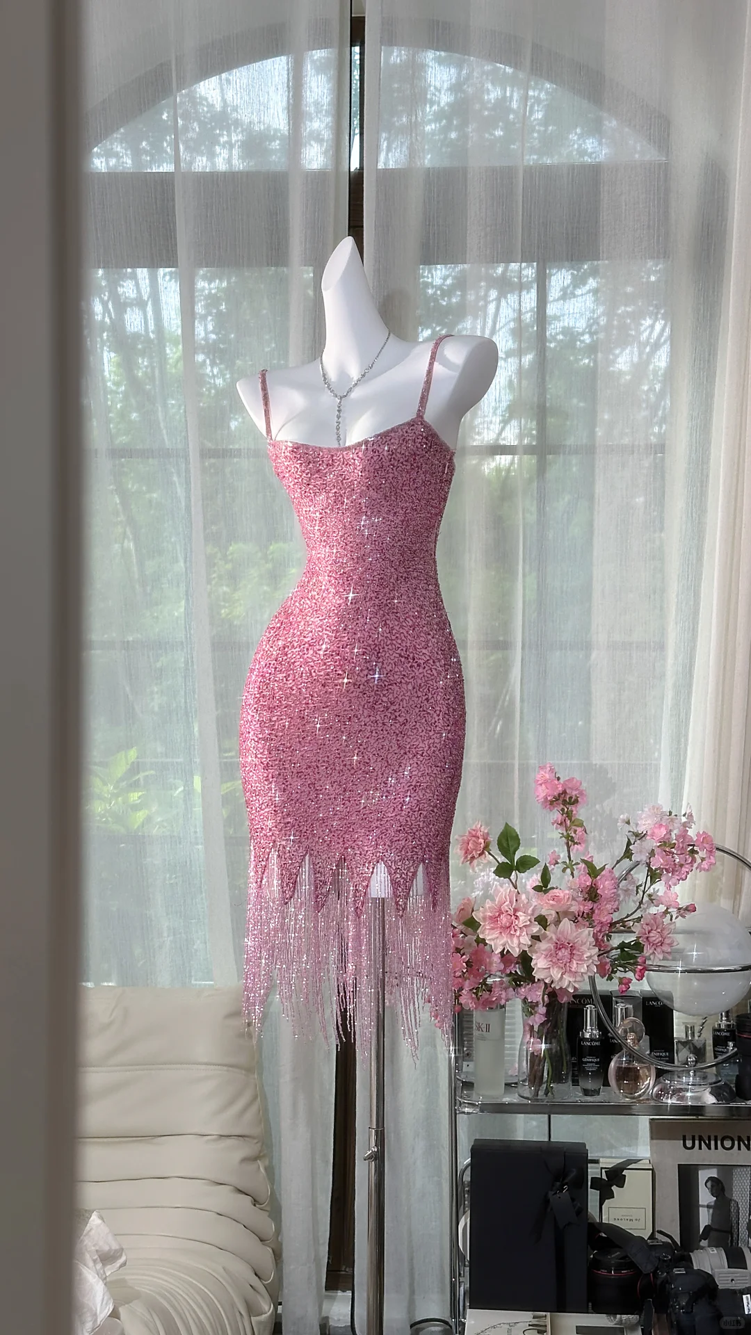 Vintage Pink Sparkling Sequin Spaghetti Strap Tassels Hem Romantic Evening Dress Prom Dresses HZ1024
