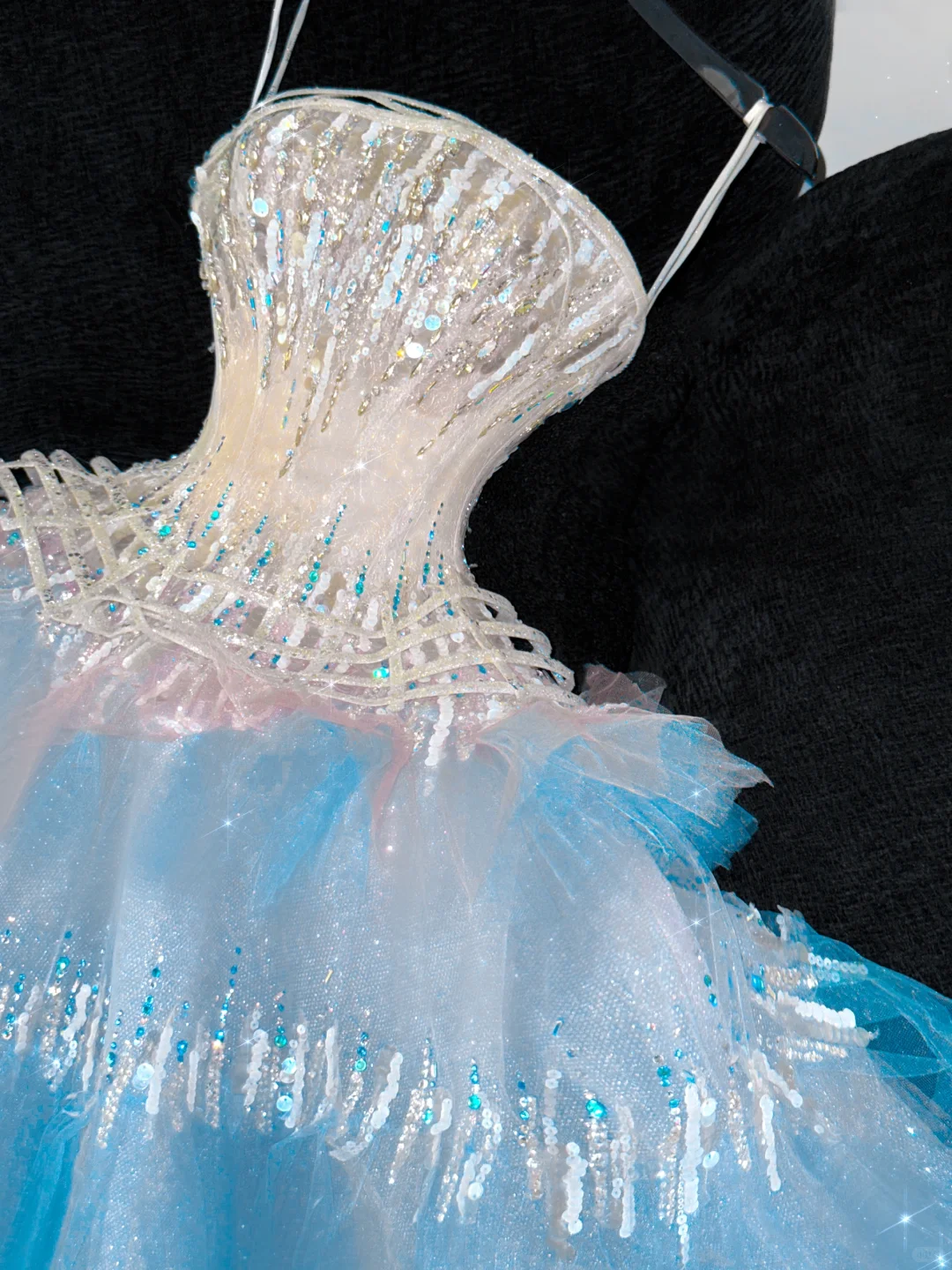 Gorgeous Sparkling Blue Sequin A-Line Elegant Chiffon Evening Dress Prom Dresses Ball Gown HZ1024
