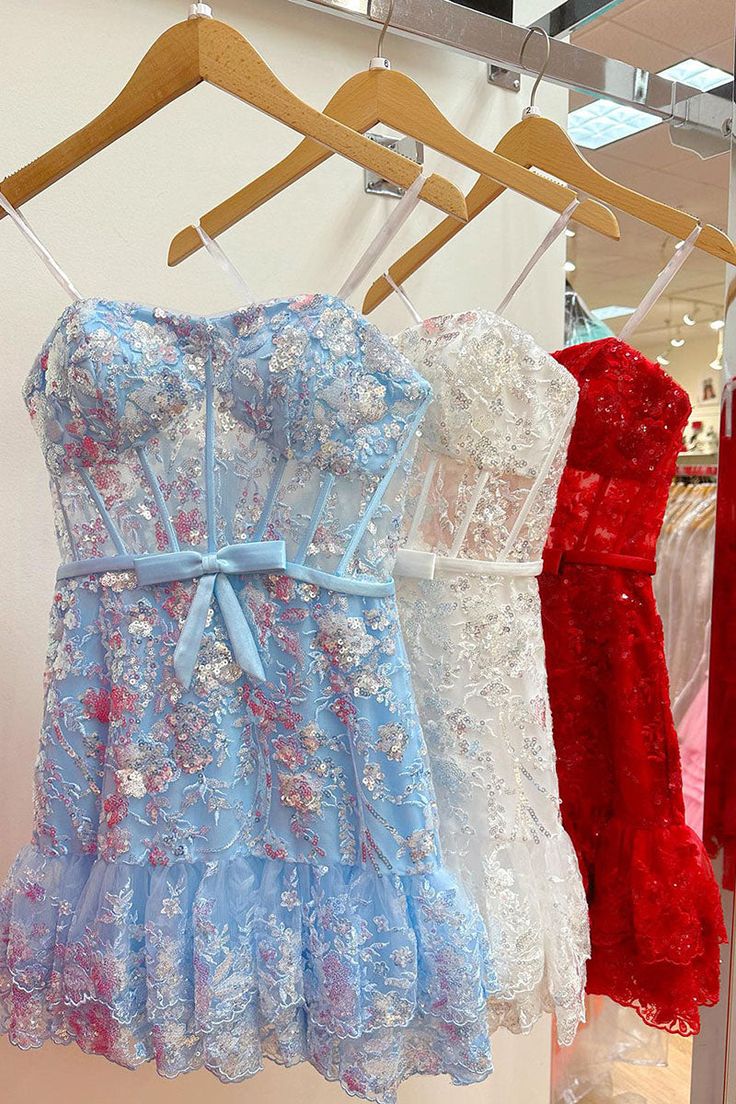 Simple Strapless Sequined Appliqued Sheer Tulle Sheath Mini Homecoming Dress P2288