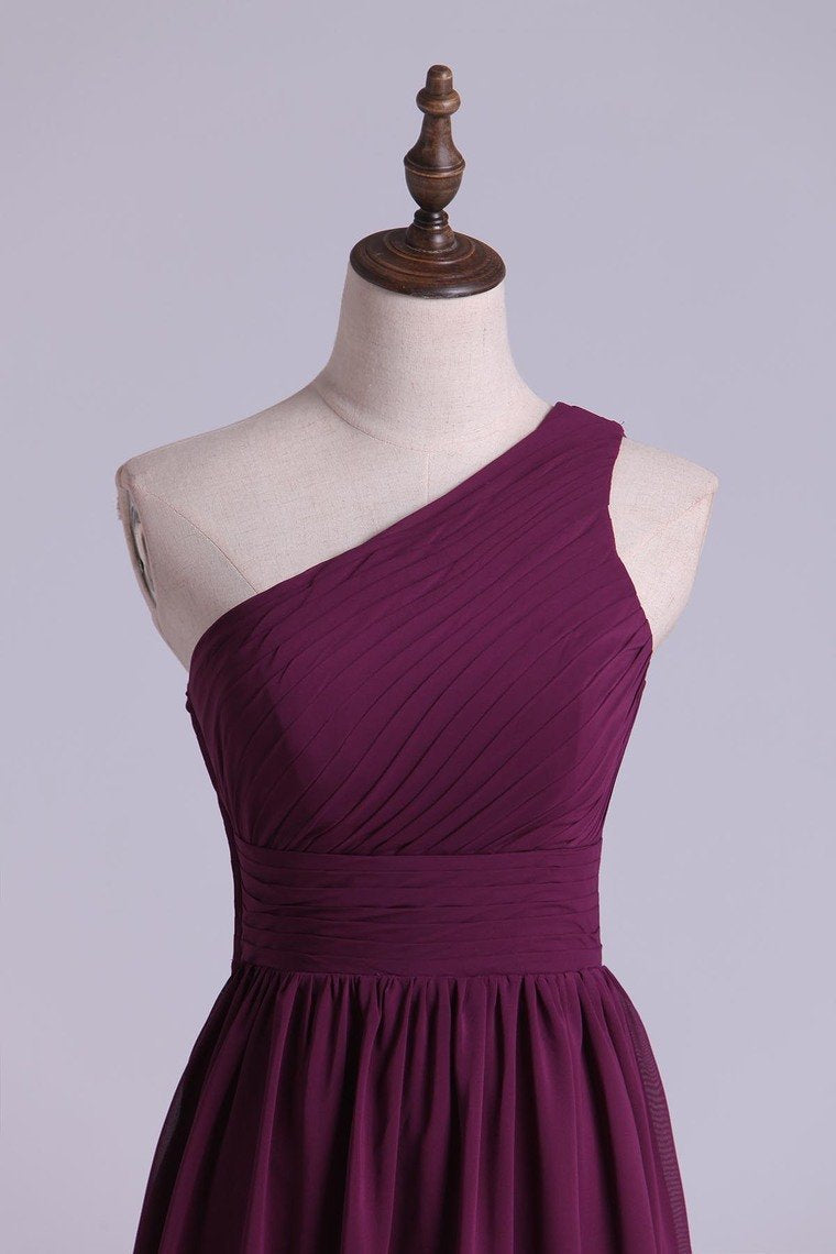 Magenta One-Shoulder A-Line Long Maid of Honor Dress