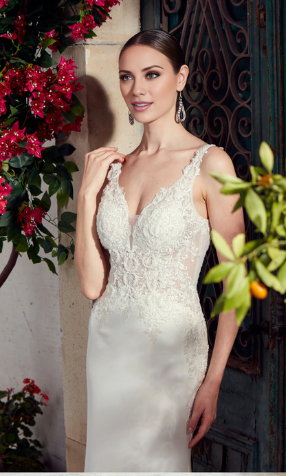 Deep V-neck slim fit trumpet backless transparent lace tight corset wedding dress