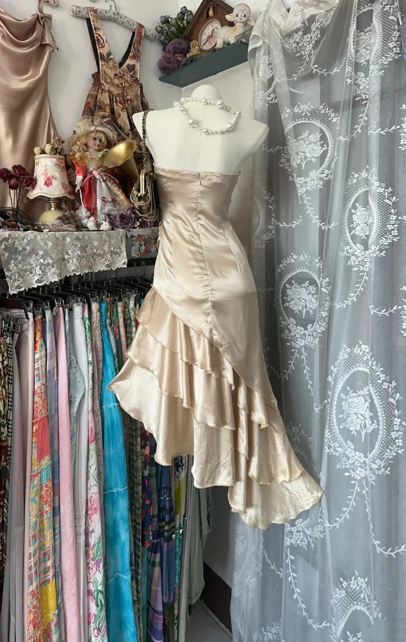 Girlhomeshops-Champagne Short Ruffle Satin Homecoming Dress Birthday Dress gh5246