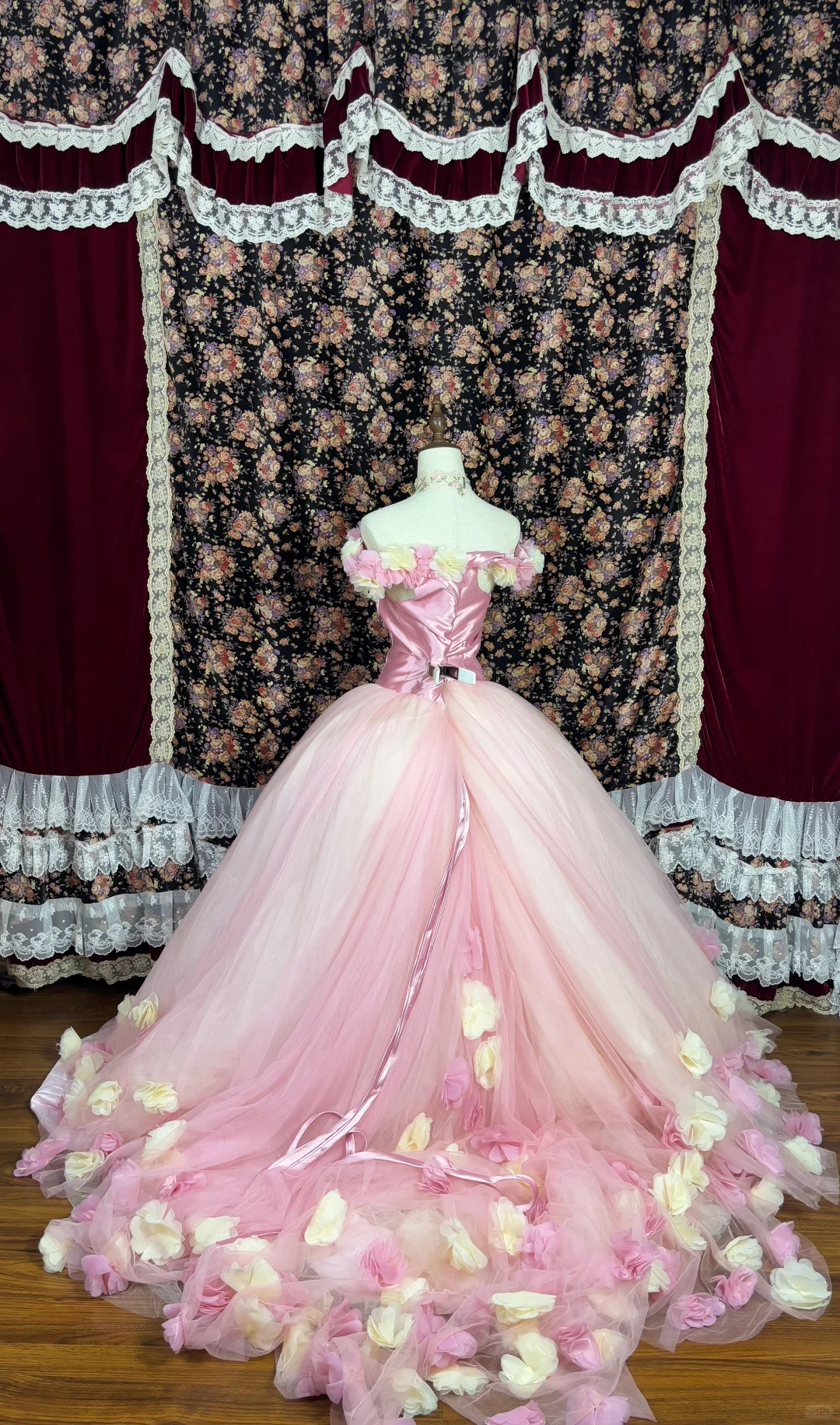 Elegant 3D Flowers Off-the-shoulder Sweet 16 Quinceanera Strapless A-Line Floor-length Prom Dress Evening Dress Ball Gown HZ1024