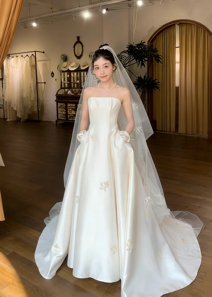 Charming Wedding Dress Satin Strapless Wedding Dress HZ0319
