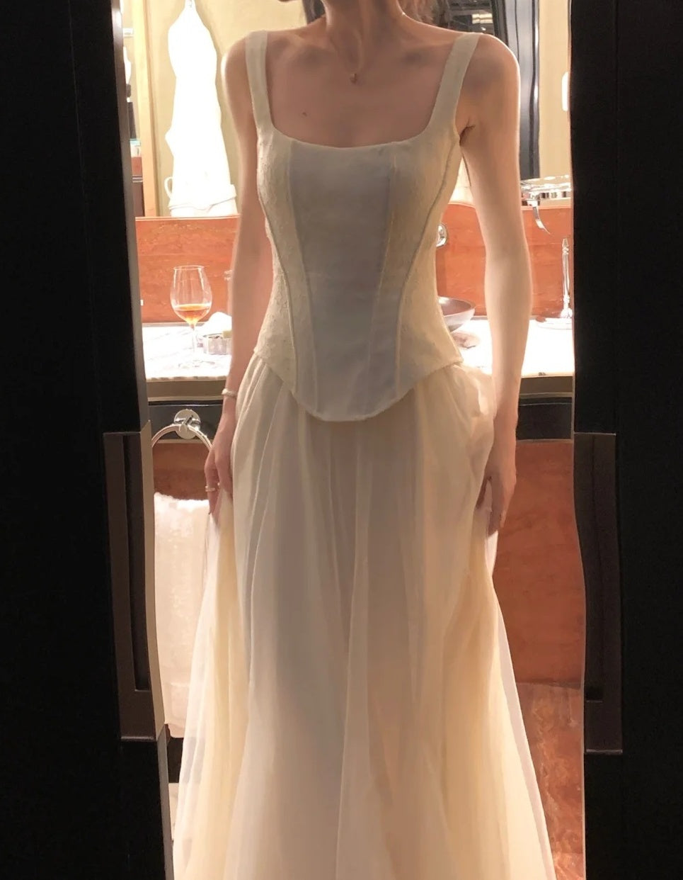 Beauty Prom Dress Spaghetti Straps Tulle Pleated Gala Gown Party Outfits Evening Dress HZ0319