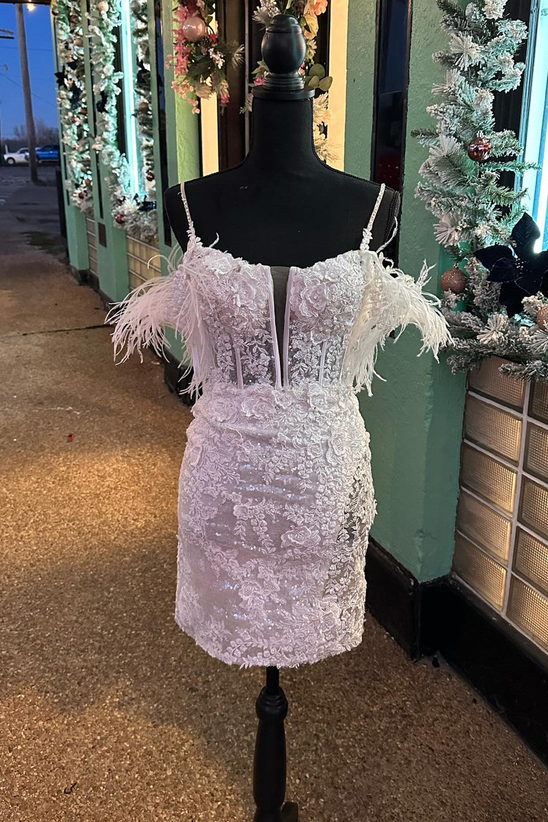 Dark Periwinkle Cold-Shoulder Feather Mini Homecoming Dress
