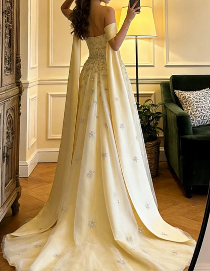 Stunning Prom Dress Light Yellow Off Shoulder Tulle Gala Gown Formal Evening Dress Graduation Outfits HZ0319