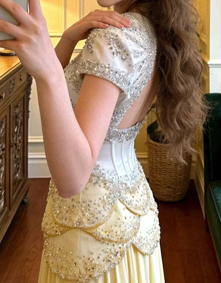 Gorgeous Prom Dress A Line Square Neck Beading Pleated Gala Gown Evening Dress Birthday Party Outfits HZ0319