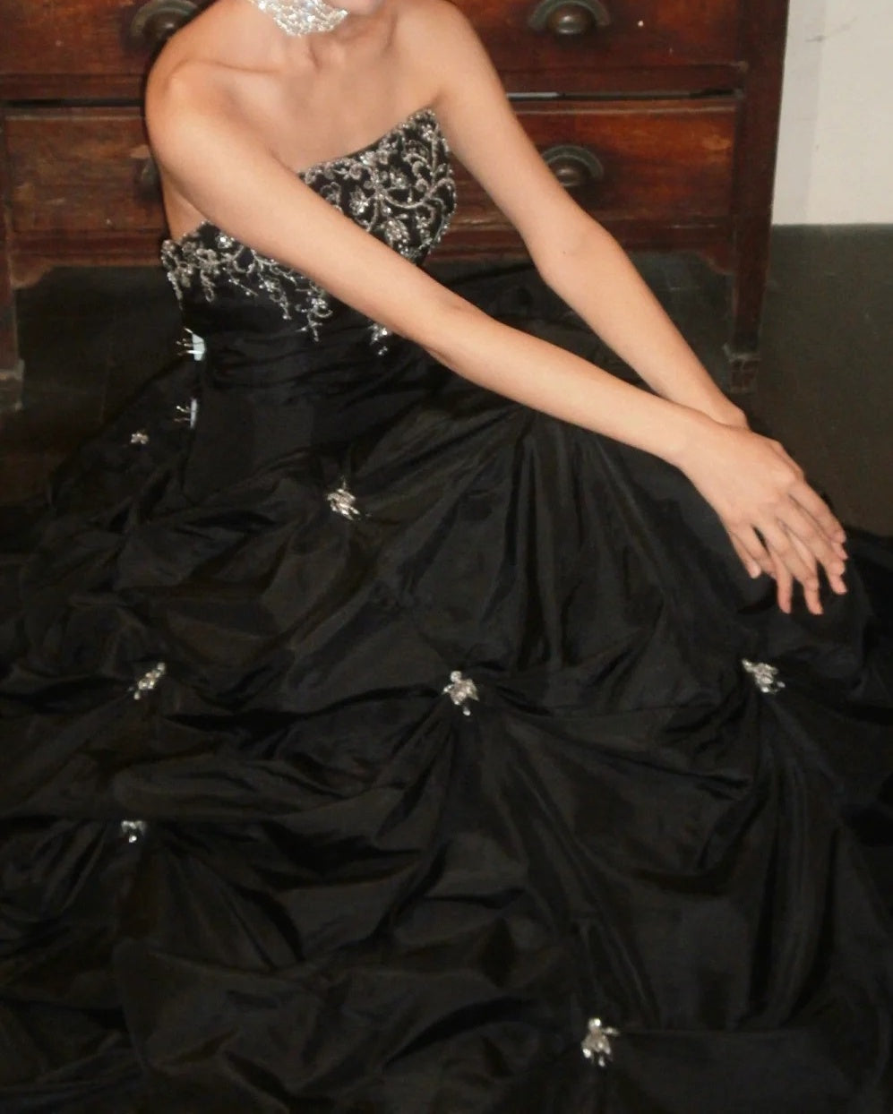 Chic Prom Dress Black Strapless Pleated Gala Gown Evening Dress Graduation Dress HZ0319