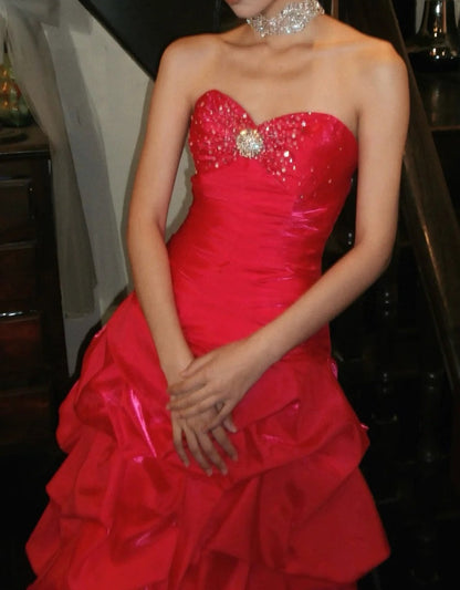 Stunning Prom Dress Red Sweetheart Pleated Gala Gown Fomal Evening Dress Graduation Dress HZ0319