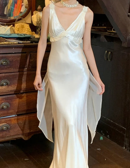 Elegant Prom Dress V-neck Gala Gown Evening Dress Graduation Dress Wedding Dress HZ0319