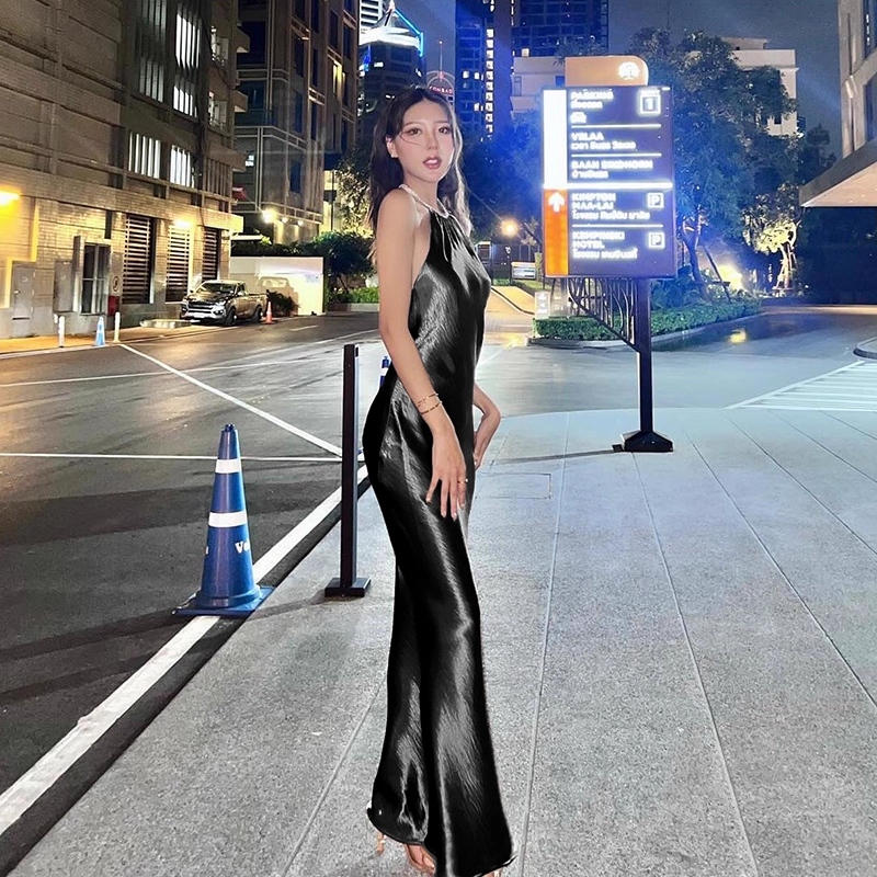 Elegant Shiny Satin Prom Dress Halter-neck Evening Gown Sheath Party Dress Long Formal Dress HZ1024