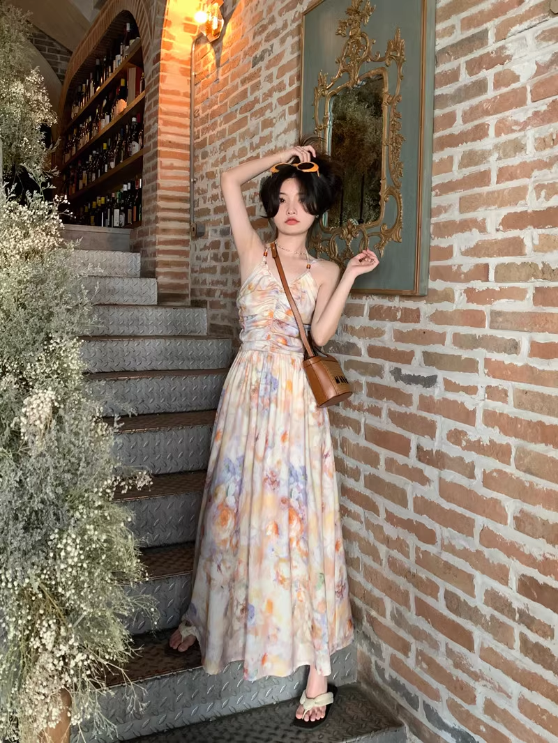 New Simple Fashion Floral Design A-Line Beach Holiday Halter Dress HZ1024