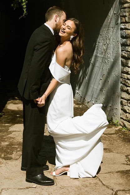 Elegant White Off-the-Shoulder Mermaid Long Wedding Dress